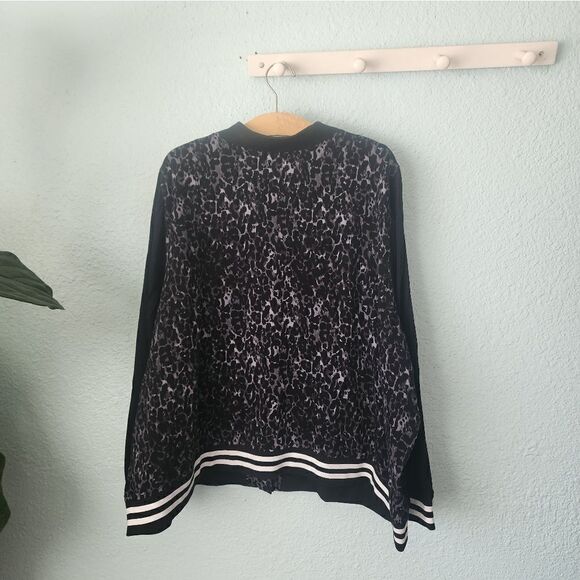 Torrid leopard print long sleeve jacket - Picture 7 of 16